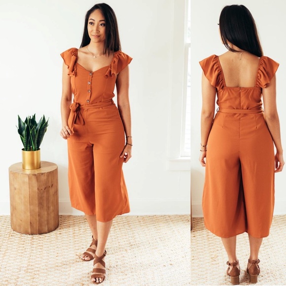 NWT Waverly Caramel Ruffled Sleeve Jumpsuit - Picture 4 of 4
